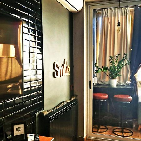 Muni Boutique Flat By Babylon Stay نابولي المظهر الخارجي الصورة