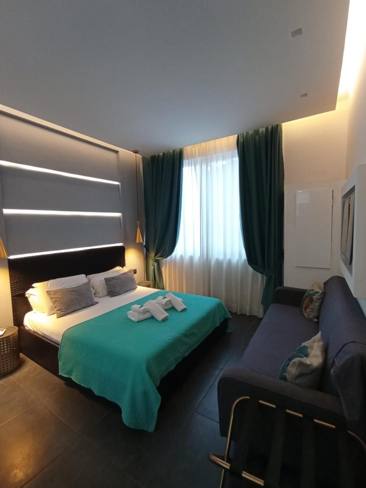 Muni Boutique Flat By Babylon Stay نابولي المظهر الخارجي الصورة